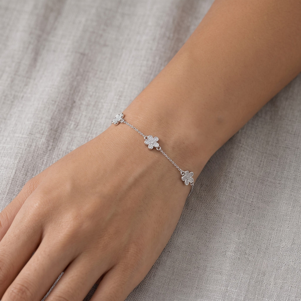 Dainty Bracelets – DB0001 – image 2